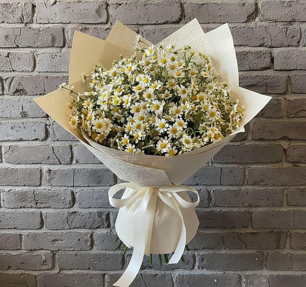 Букет цветов из: Ромашки в Крыму Ростовская область