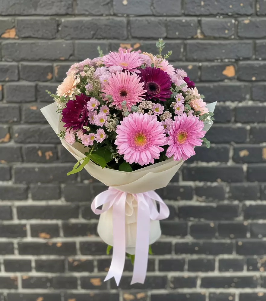 Букет цветов из: Герберы и Хризантемы в Крыму Ростовская область