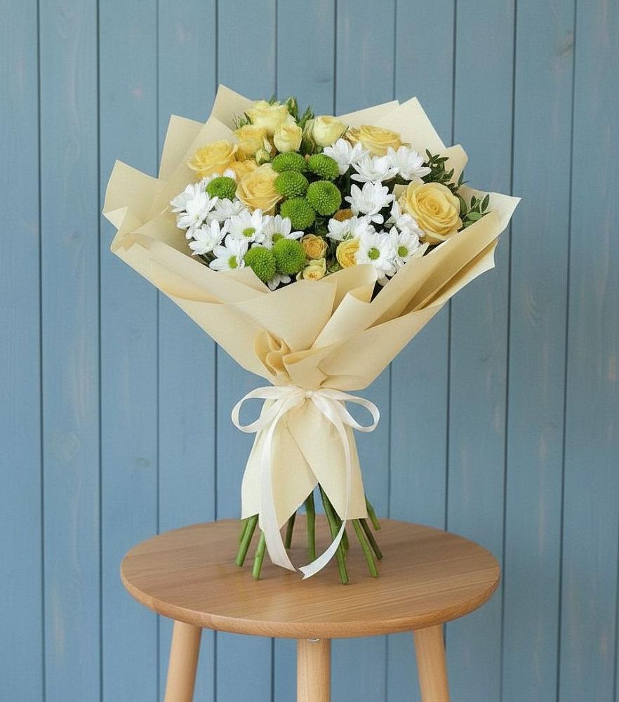 Букет цветов из: Хризантемы и Розы в Крыму Ростовская область