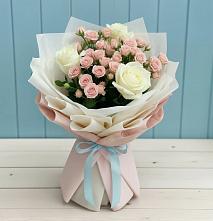 Букет цветов из:  Розы #REPLACE_PRED# Крыму Ростовская область