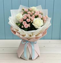 Букет цветов из:  Розы в Крыму Ростовская область