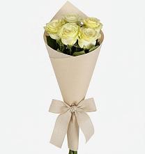 Букет цветов из:  Розы в Крыму Ростовская область