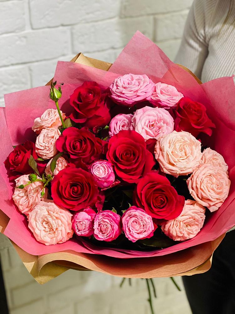 Букет цветов из: Розы в Крыму Ростовская область