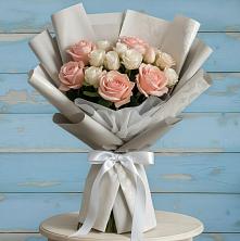 Букет цветов из:  Розы в Крыму Ростовская область