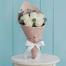 Букет цветов из:  Розы в Крыму Ростовская область