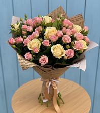 Букет цветов из:  Розы в Крыму Ростовская область