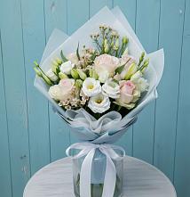 Букет цветов из:  Розы и Лизиантусы #REPLACE_PRED# Крыму Ростовская область