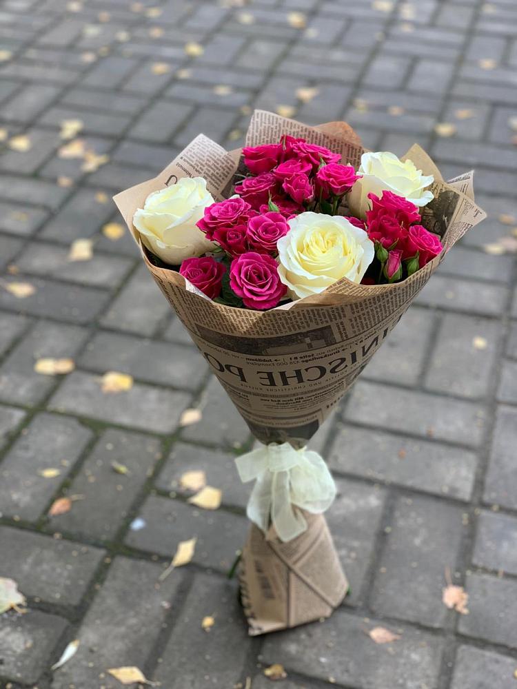 Букет цветов из: Розы в Крыму Ростовская область