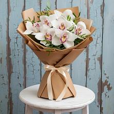 Букет цветов из:  Орхидеи и Розы в Крыму Ростовская область